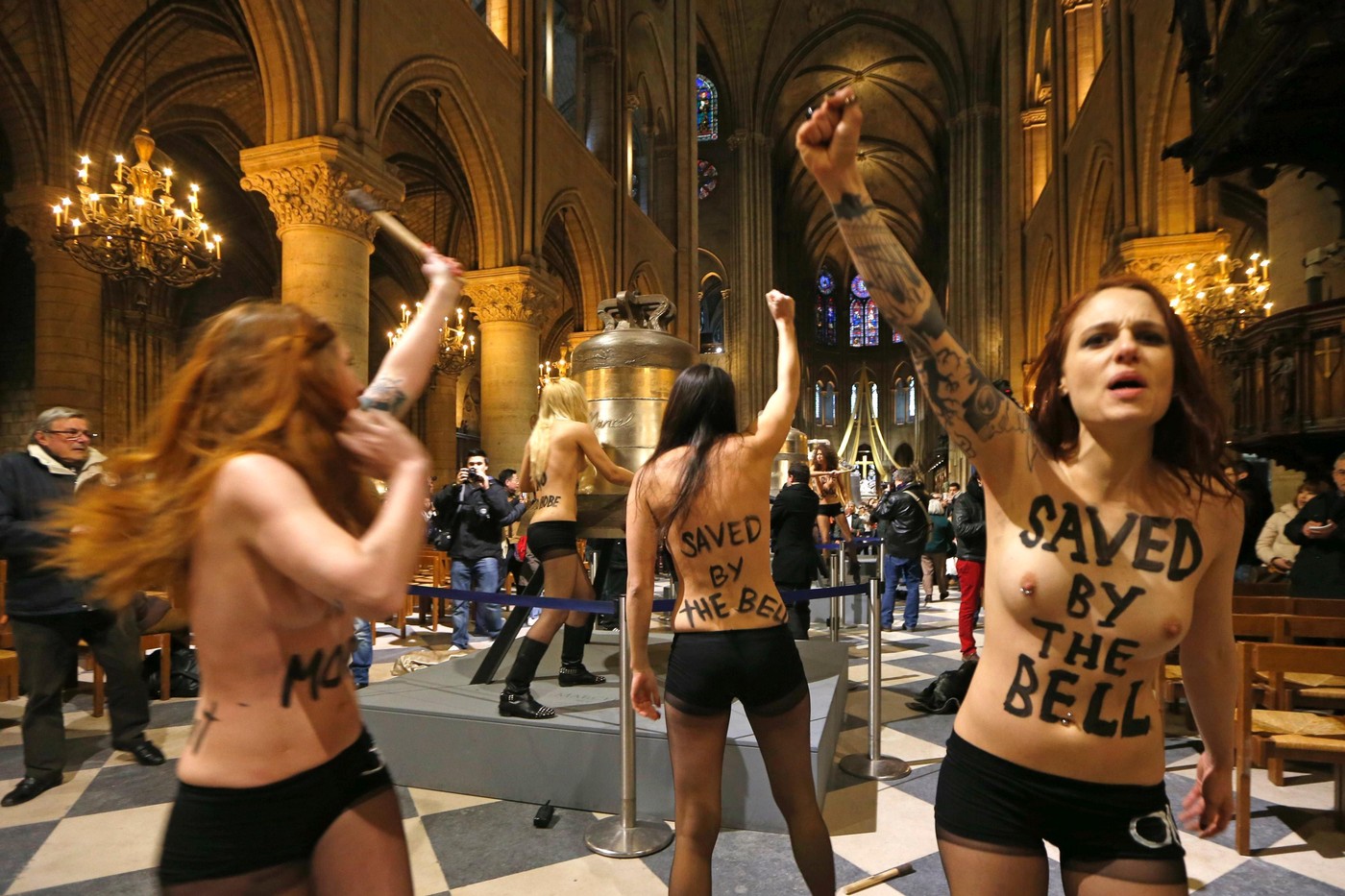 Nude notre dame girls — img 10