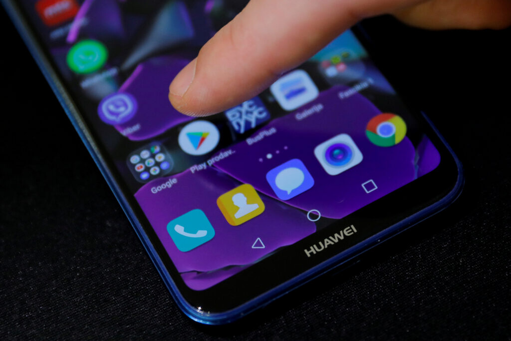 Scam loan apps extorting Mexicans thrive in Google Play Store