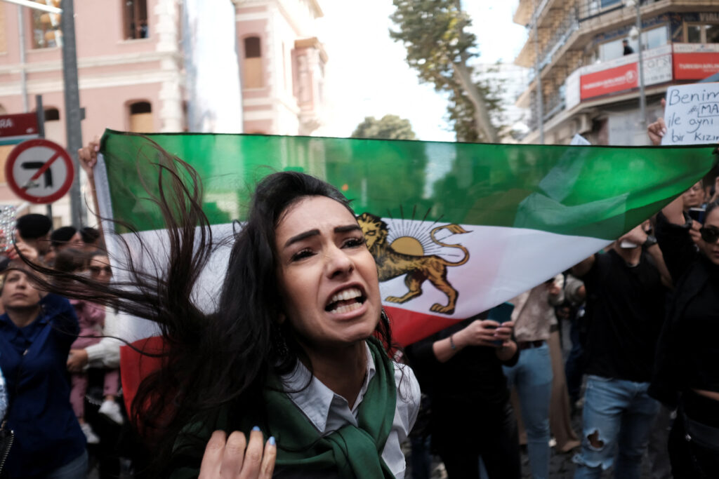 Mahsa Amini death: facial recognition to hunt hijab rebels in Iran