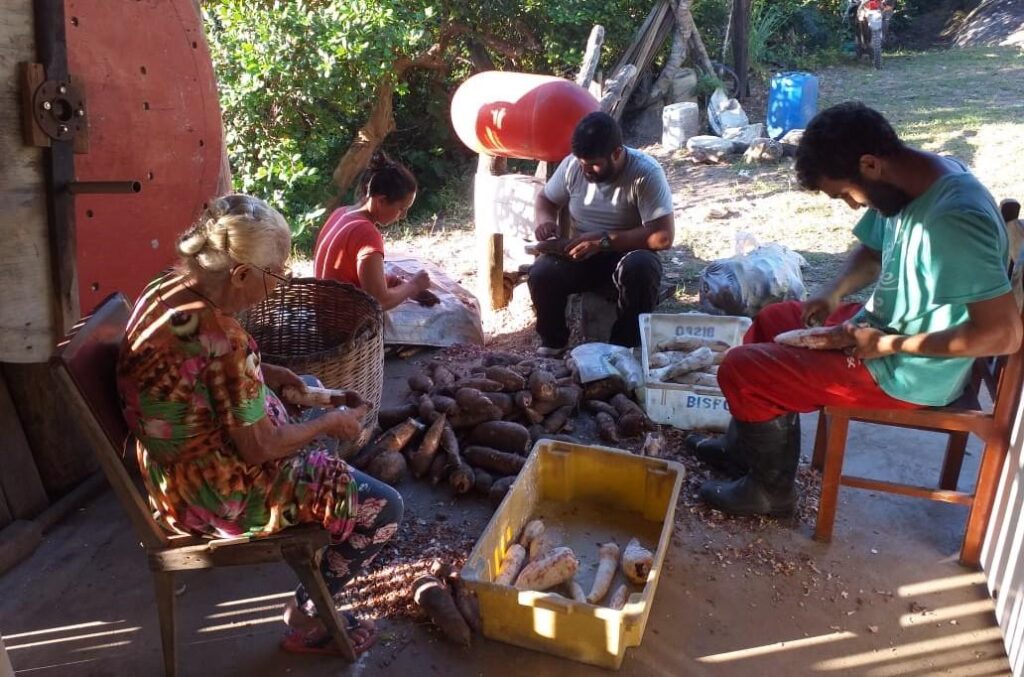 Brazilian fishing communities fight to stay in protected forest